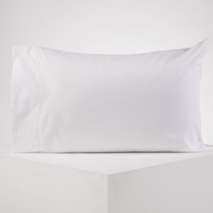 Funda blanca exterior de almohada 50% poliéster / 50% algodón. Serie QU