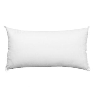 Almohada con interior de fibra hueca y tejido exterior de microfibra. Sin funda protectora